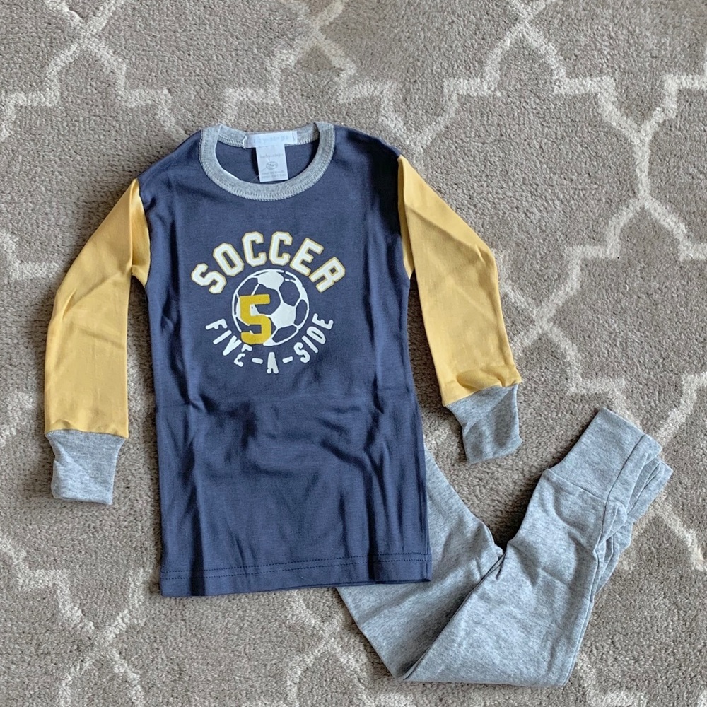NWT Baby Steps pajama set